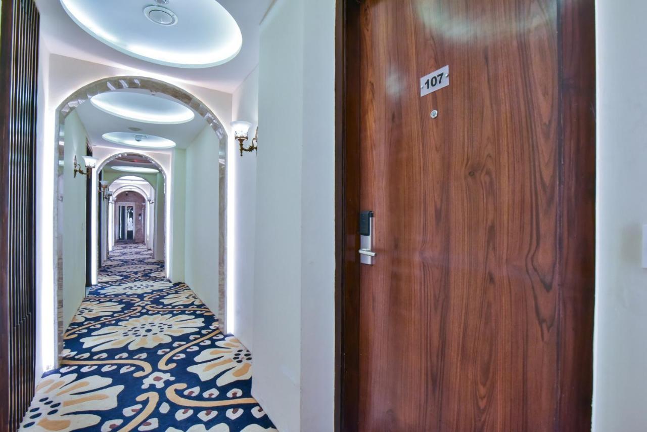 Hotel Br Grand With Nimo Club Amritsar -5 Mint From Golden Temple Eksteriør billede