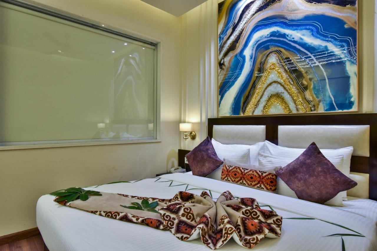 Hotel Br Grand With Nimo Club Amritsar -5 Mint From Golden Temple Eksteriør billede